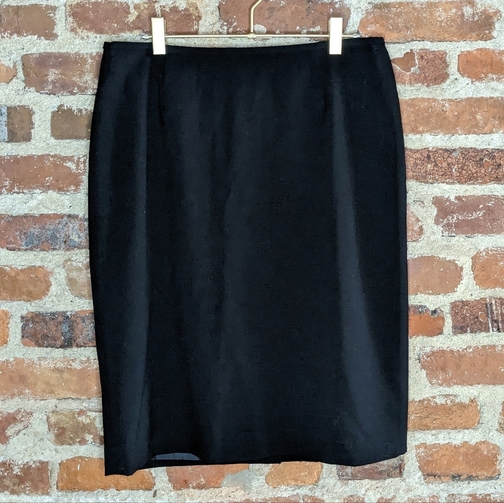 Calvin Klein Size 10‎ Black Straight Lined Knee Length Skirt